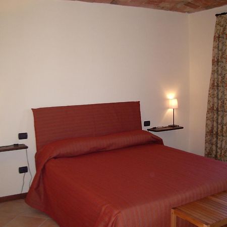 B&B Cascina Gaione Via Gallina,18B 12052 Neive Cn Номер фото