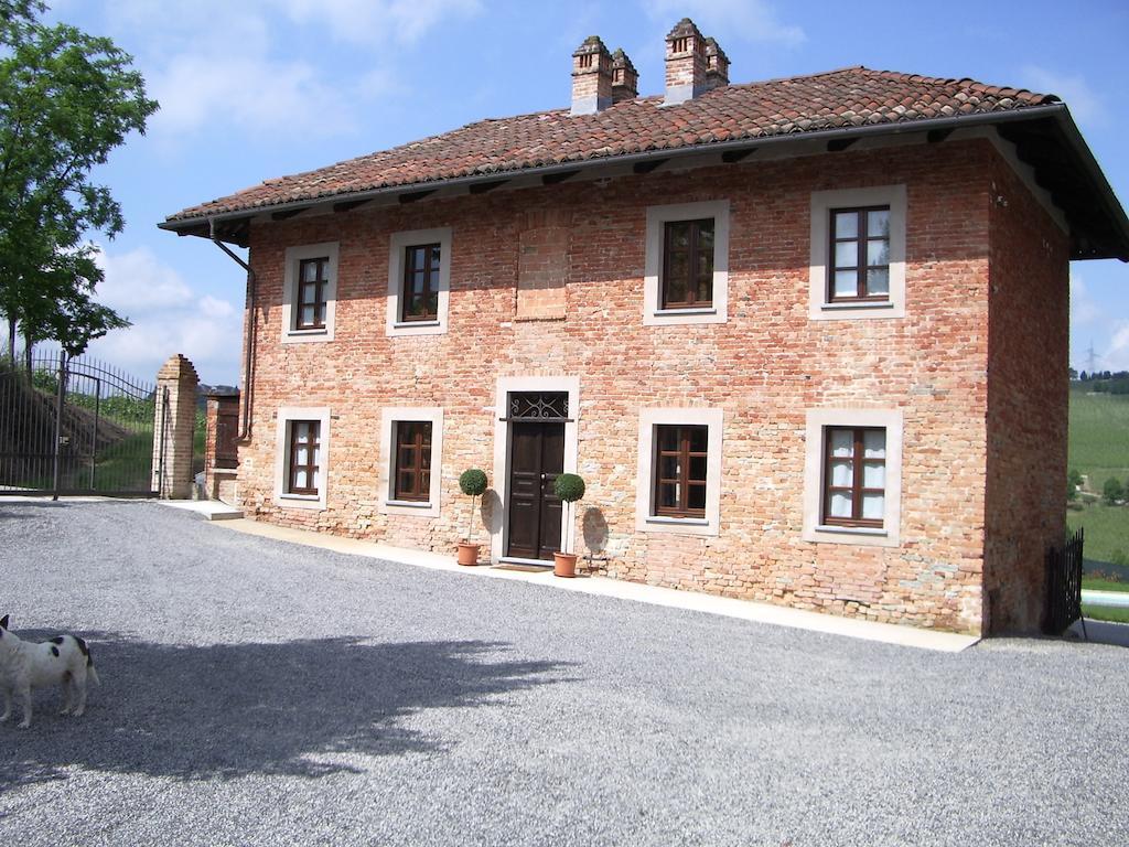 B&B Cascina Gaione Via Gallina,18B 12052 Neive Cn Экстерьер фото